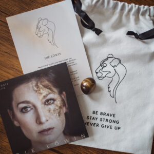 Löwinnen-Bundle + gratis Poster